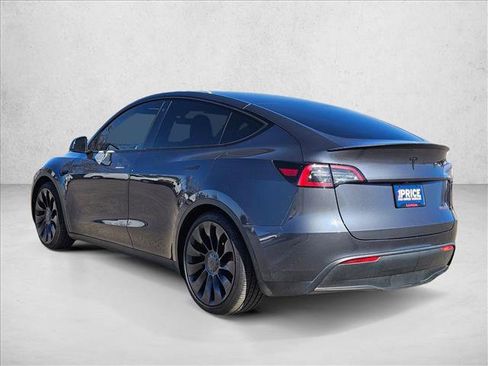 Used 2023 Tesla Model Y Performance image 8