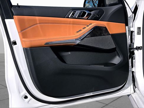 New 2026 BMW X5 M60i AWD/4WD image 11