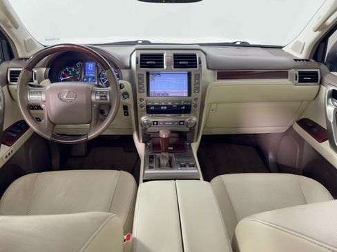 Used 2019 Lexus GX 460 Premium AWD/4WD image 17