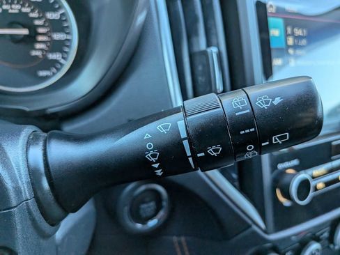 Used 2019 Subaru Crosstrek 2.0i Limited w/ Moonroof Package w/Navigation image 26