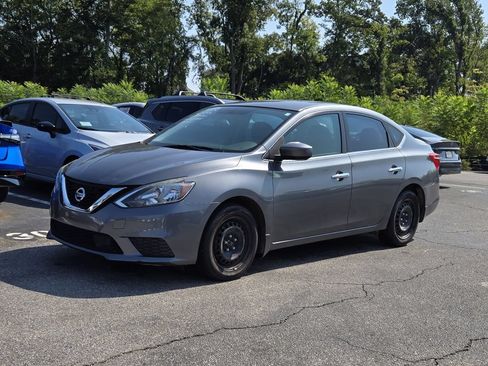 Used 2019 Nissan Sentra S FWD image 7
