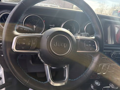 Certified 2023 Jeep Wrangler Unlimited Rubicon 4xe w/ Steel Bumper Group image 17