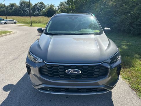 Used 2024 Ford Escape ST-Line w/ Tech Pack #1 AWD/4WD image 14