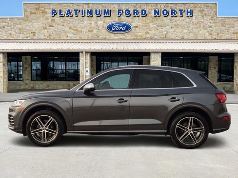 Used 2018 Audi SQ5 Premium Plus w/ Navigation Package image 3