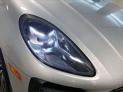 Used 2019 Porsche Macan image 27