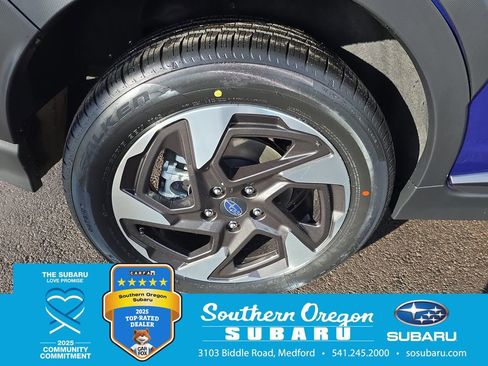 New 2026 Subaru Crosstrek 2.5i Limited w/ Popular Package #3A AWD/4WD image 9