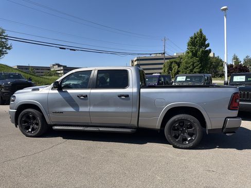 Certified 2025 RAM 1500 Big Horn AWD/4WD image 6