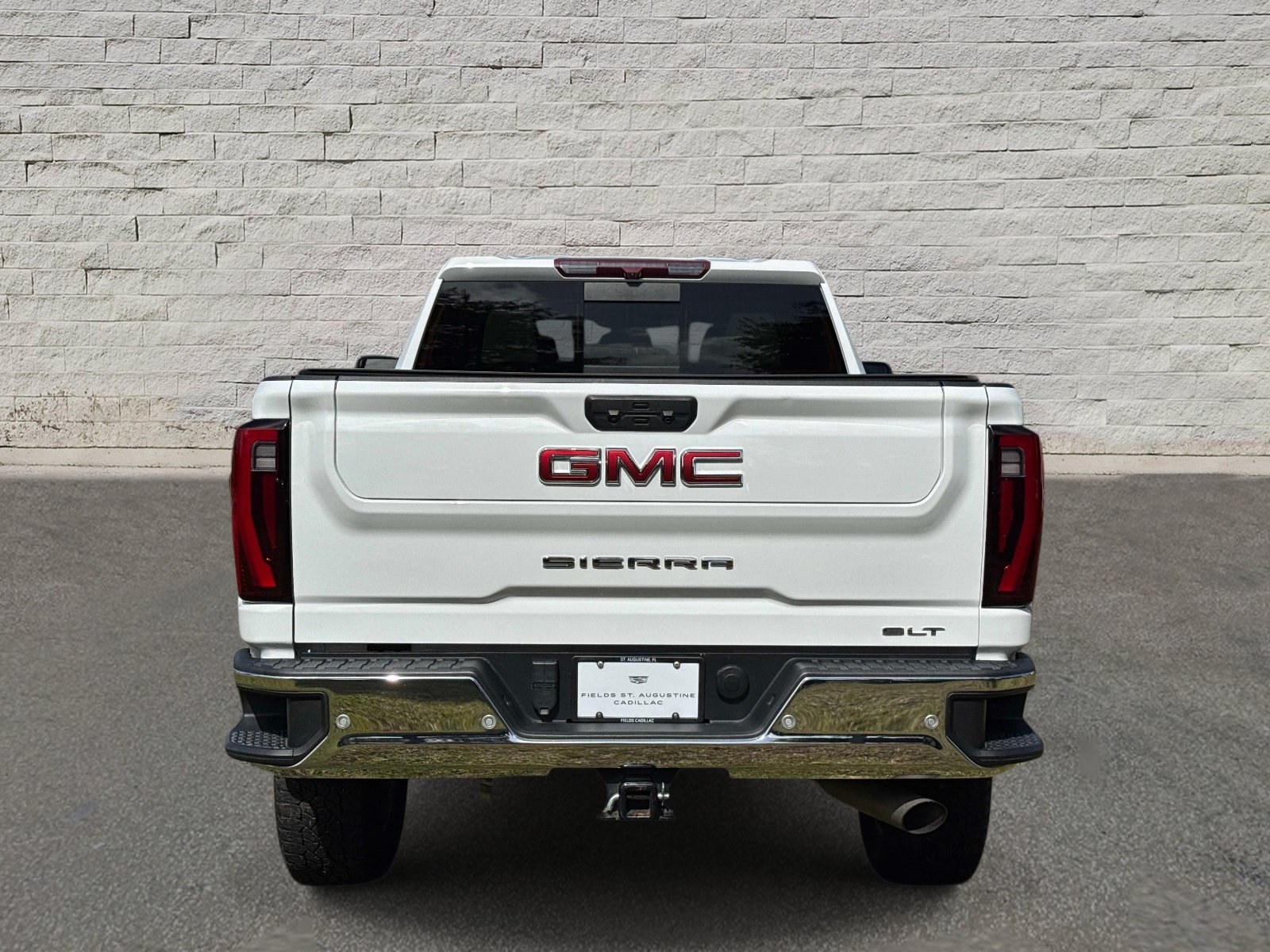 Used 2024 GMC Sierra 3500 SLT w/ SLT Premium Package AWD/4WD image 4