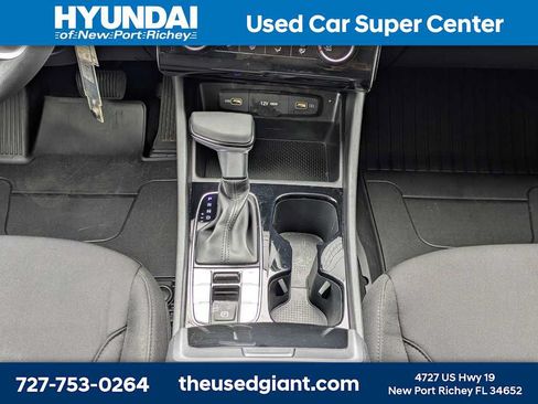 Certified 2024 Hyundai Tucson SE FWD image 19