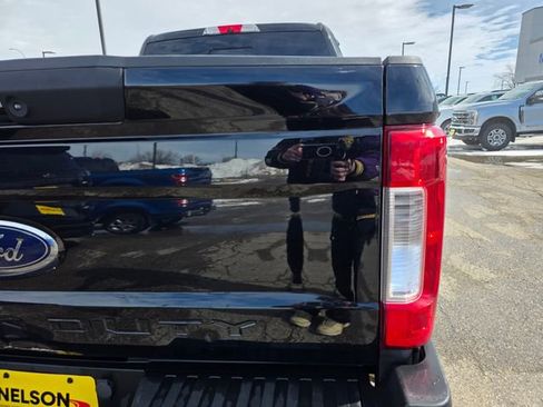 Used 2019 Ford F350 Lariat w/ Lariat Ultimate Package image 11