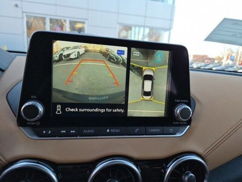 New 2025 Nissan Sentra SV w/ SV Premium Package image 28