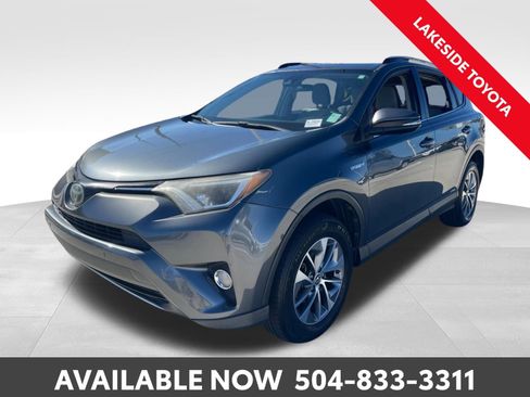 Used 2016 Toyota RAV4 XLE image 1