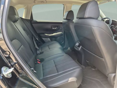 Certified 2023 Honda HR-V EX-L image 18