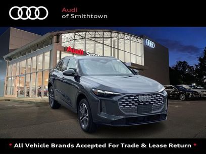 Used 2025 Audi Q5 Premium w/ Convenience Package