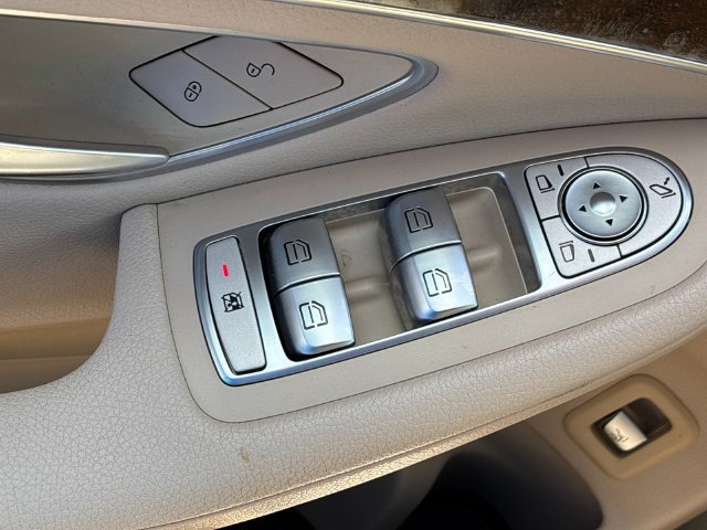 Used 2018 Mercedes-Benz GLC 300 image 13