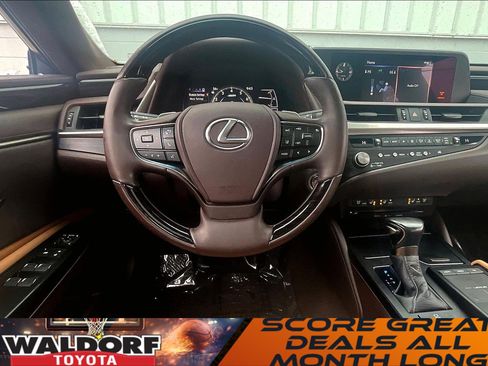Used 2021 Lexus ES 350 w/ Premium Package image 6