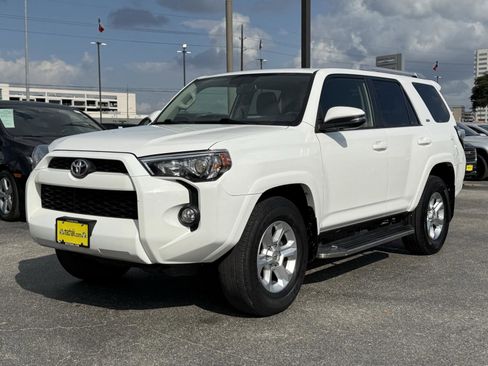 Used 2018 Toyota 4Runner 2WD image 4
