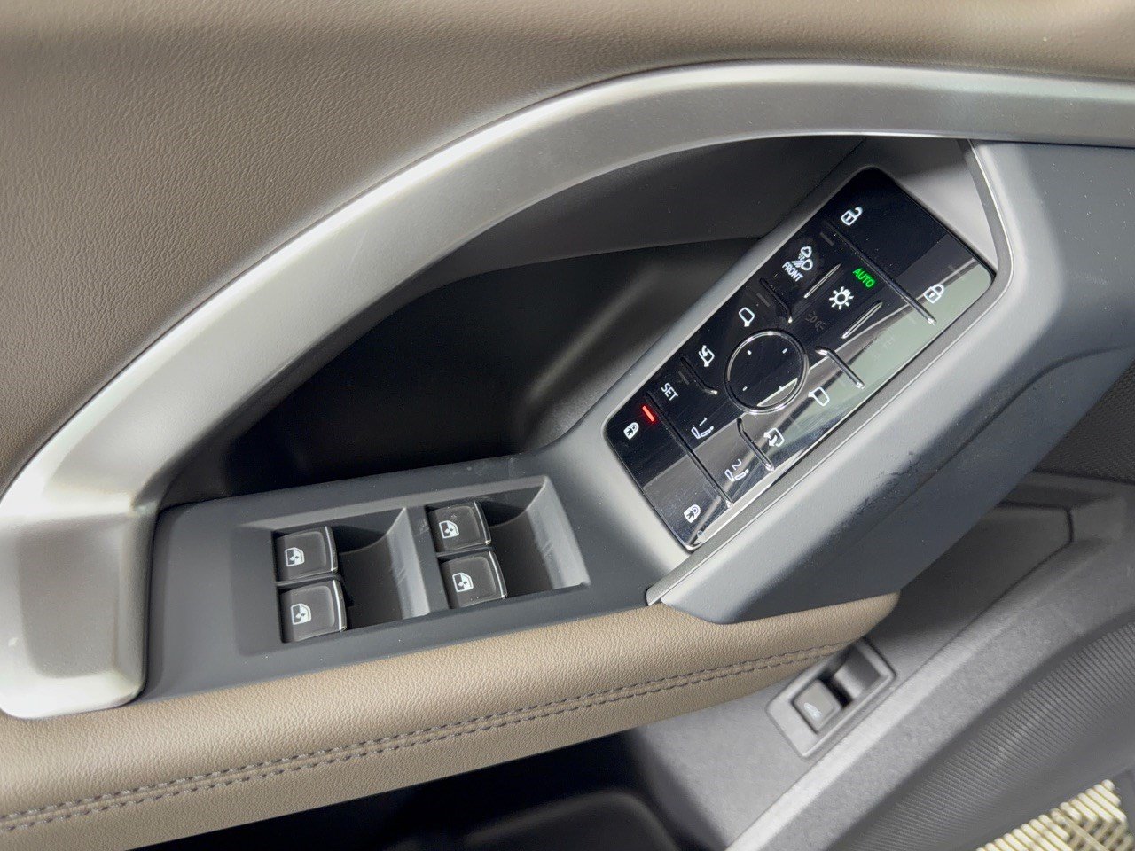 New 2026 Audi Q5 Premium Plus AWD/4WD image 15