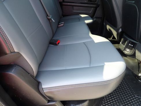 Used 2022 RAM 3500 Tradesman w/ Chrome Appearance Group AWD/4WD image 37