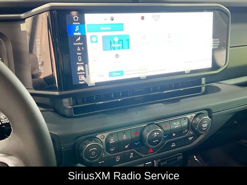 New 2026 Jeep Wrangler Sahara w/ Technology Group image 23