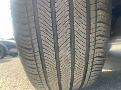 Used 2025 Volvo EX30 Ultra image 61