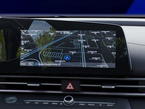 New 2026 Hyundai Elantra Limited image 13