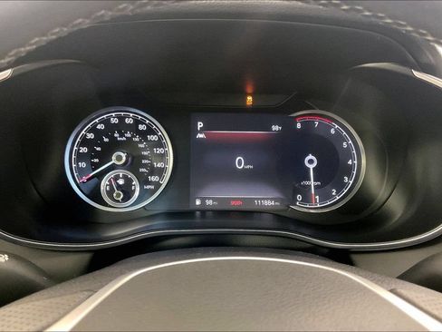 Used 2022 Genesis G70 2.0T RWD image 27