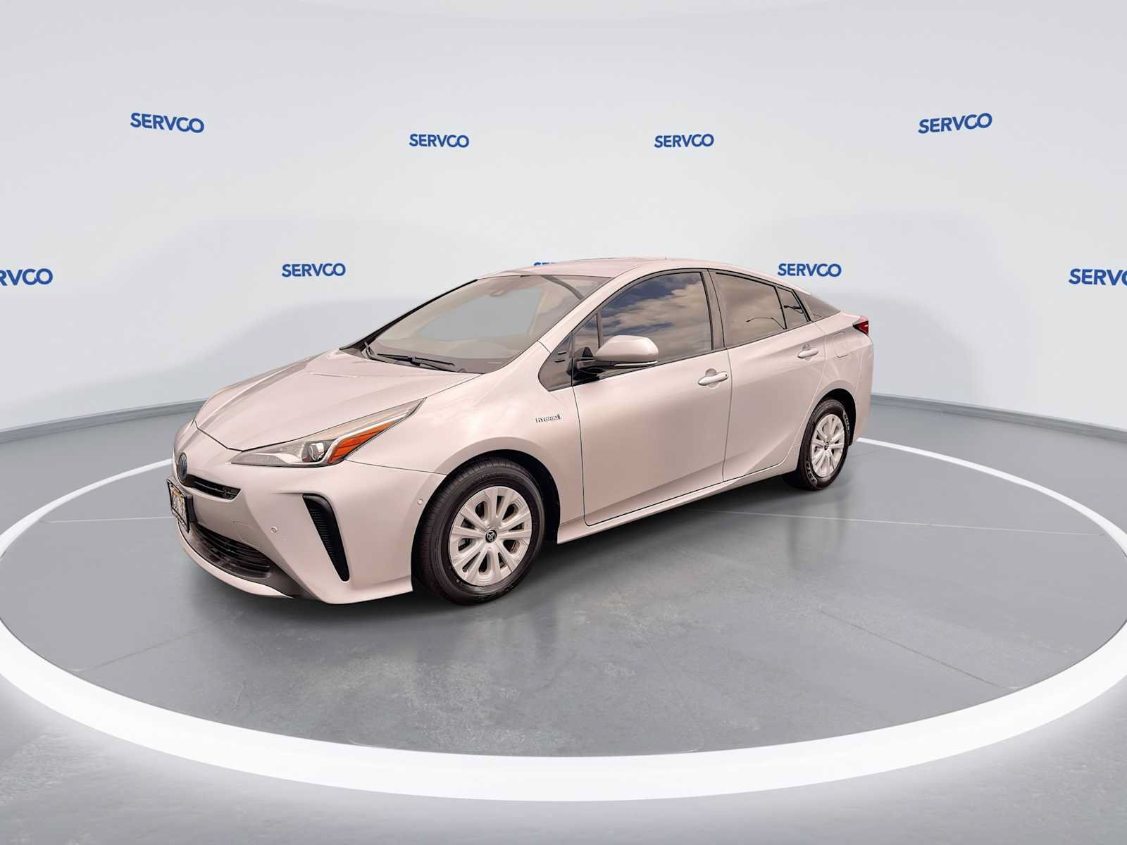 Used 2019 Toyota Prius LE FWD image 4