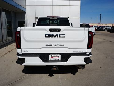 Used 2024 GMC Sierra 3500 Denali Ultimate image 37
