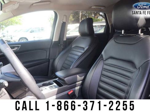 Used 2024 Ford Edge SEL image 12