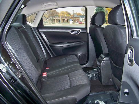 Used 2018 Nissan Sentra SV image 15