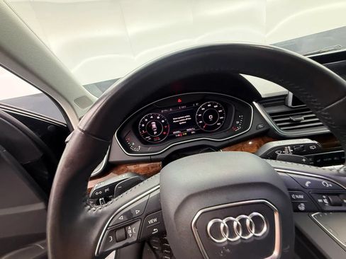 Used 2018 Audi Q5 2.0T Premium Plus AWD/4WD image 32