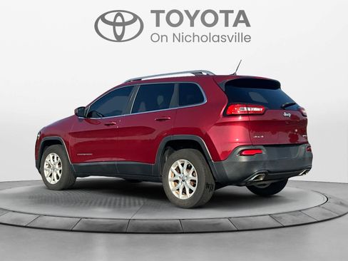 Used 2015 Jeep Cherokee Latitude AWD/4WD image 3