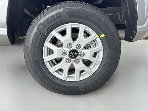 New 2026 Toyota Tacoma SR5 image 30