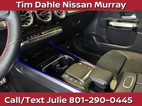 Used 2023 Mercedes-Benz EQB 300 4MATIC image 30