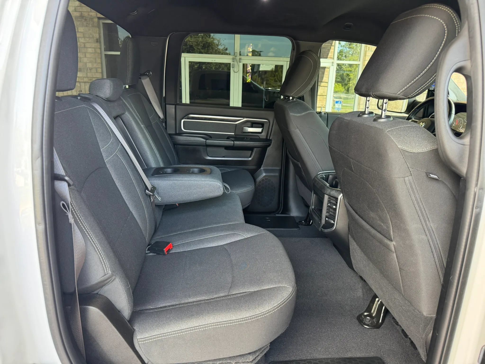 Used 2020 RAM 2500 Big Horn w/ Level 1 Equipment Group AWD/4WD image 28