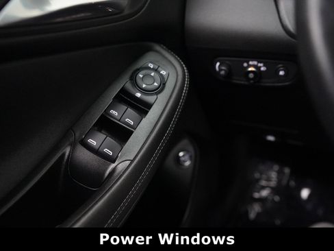 Used 2023 Buick Encore GX Select image 30