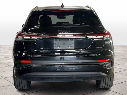 Certified 2023 Audi Q4 e-tron Prestige w/ Black Optic Package image 7