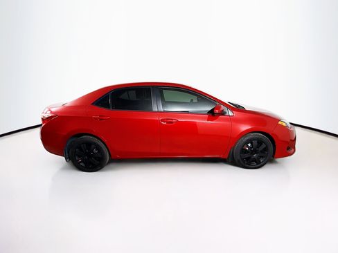 Used 2019 Toyota Corolla LE image 2