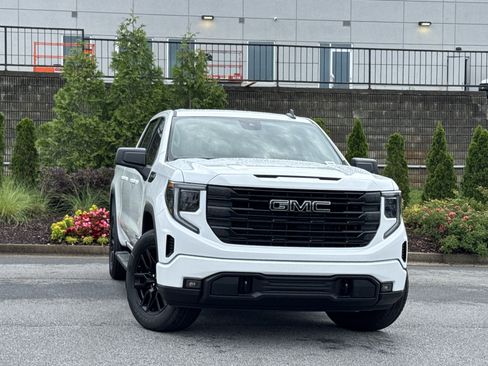 New 2026 GMC Sierra 1500 Elevation AWD/4WD image 2