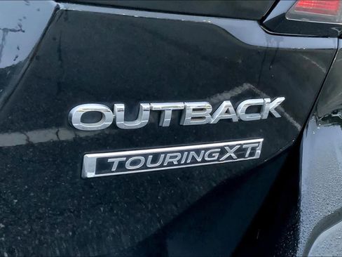Used 2022 Subaru Outback Touring XT image 9