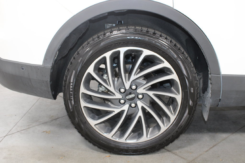 Used 2020 Lincoln Nautilus Reserve w/ Equipment Group 201A FWD image 70