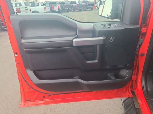 Used 2016 Ford F150 XLT w/ Equipment Group 302A Luxury image 22