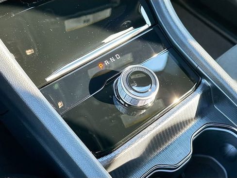 New 2025 Jeep Grand Cherokee Laredo X w/ Luxury Tech Group I image 11