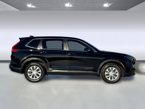 Used 2024 Honda CR-V LX image 7