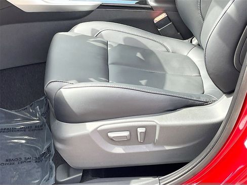 New 2026 Mitsubishi Eclipse Cross SEL image 18