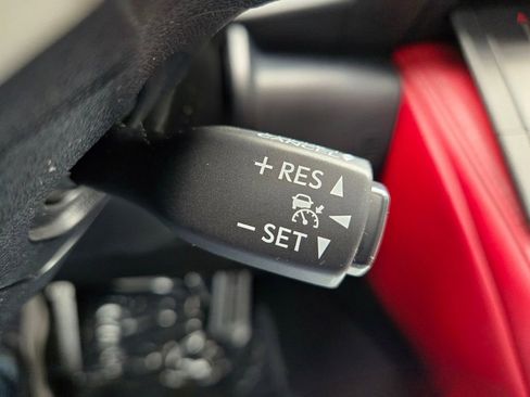 Used 2017 Lexus RC 350 F Sport image 35