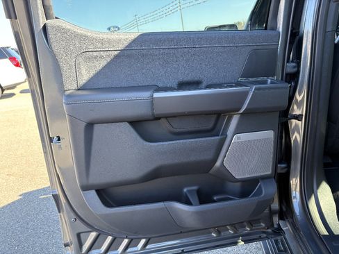 New 2026 Ford F150 Lariat image 17