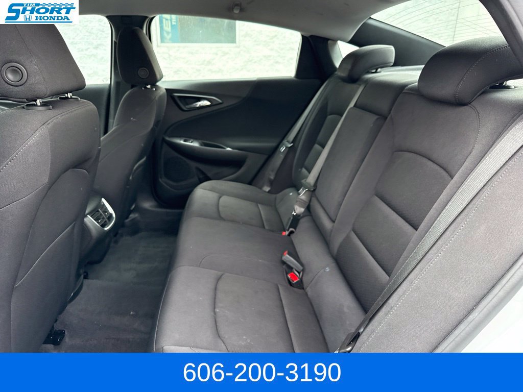 Used 2023 Chevrolet Malibu LT FWD image 11