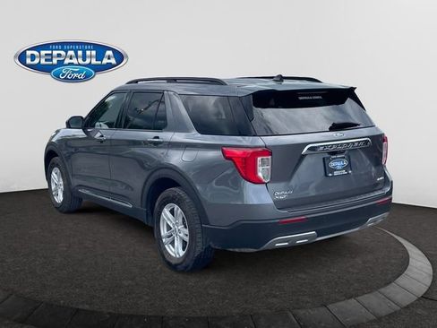 Used 2023 Ford Explorer XLT w/ Equipment Group 202A AWD/4WD image 4